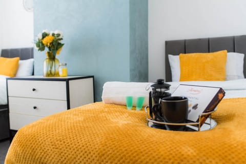 Cedar Retreat House in Southampton