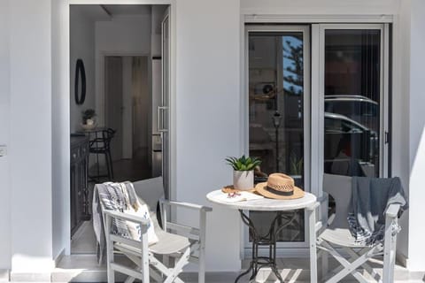 Patio, Balcony/Terrace