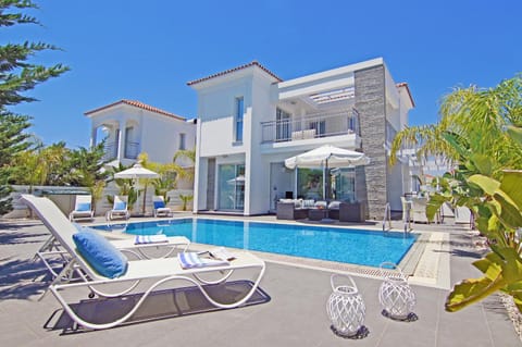 Property building, Other, Pool view, Sea view, Swimming pool