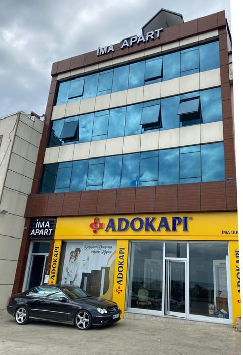 Property building, Day, Parking