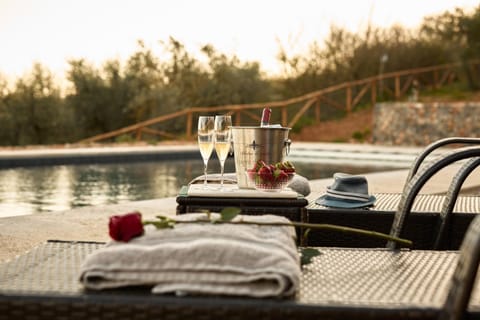 Lake view, Swimming pool