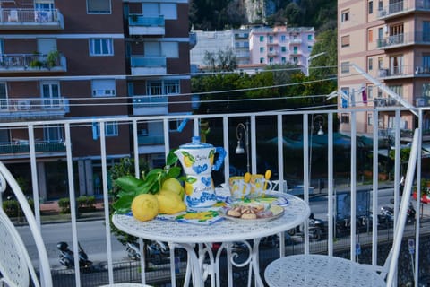 View (from property/room), Balcony/Terrace