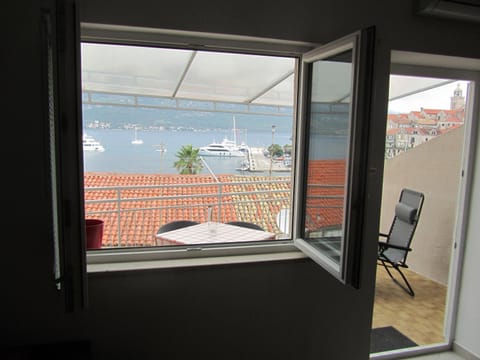 View (from property/room), City view, Sea view