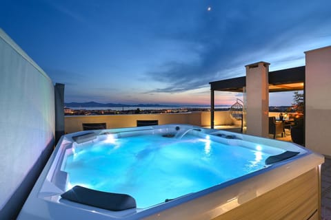 Hot Tub, Balcony/Terrace, Sea view