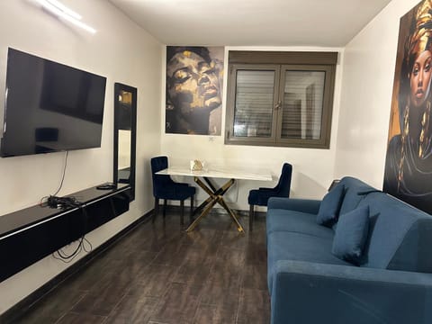 Studio charmant Apartment in Île-de-France