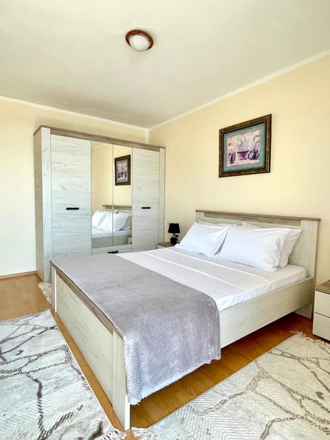 Apartman 200 Apartment in Ulcinj