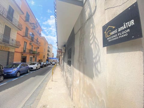 Guest Amatur Apartment in Ercolano