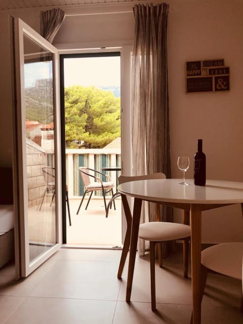 Balcony/Terrace, Dining area