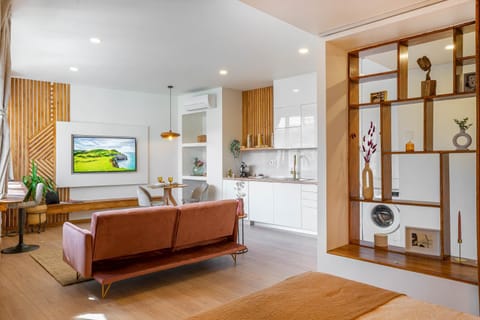 TV and multimedia, Living room, Bedroom