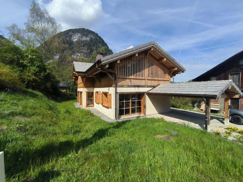 Chalet de standing avec parking à Sixt-Fer-à-Cheval - FR-1-624-132 Chalet in Samoëns