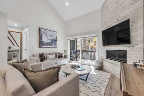 Stylish Ski-In Ski-Out at Park City Mountain Resort House in Park City
