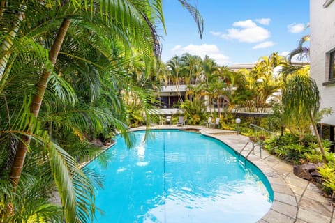 Pool view, Swimming pool, Swimming pool, sunbed