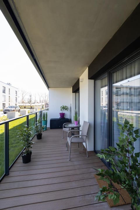 Balcony/Terrace, Seating area, Garden view