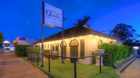 Property building, Meals, Alcoholic drinks