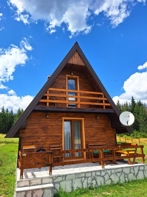 House Bojana House in Montenegro