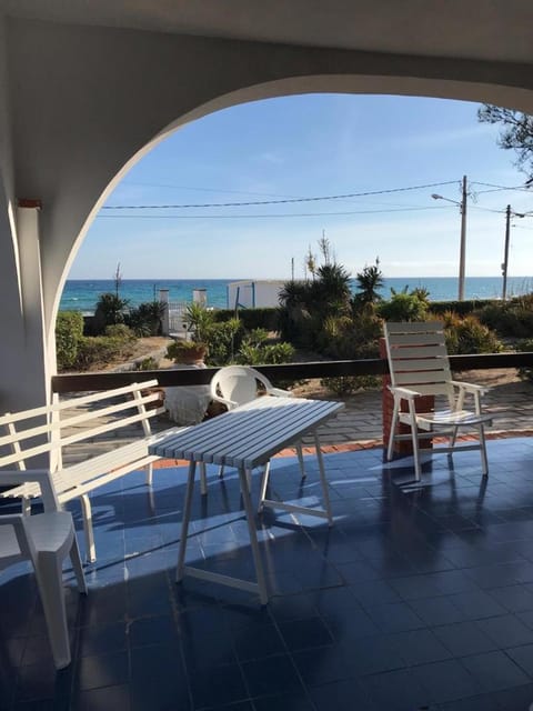 Balcony/Terrace, Balcony/Terrace