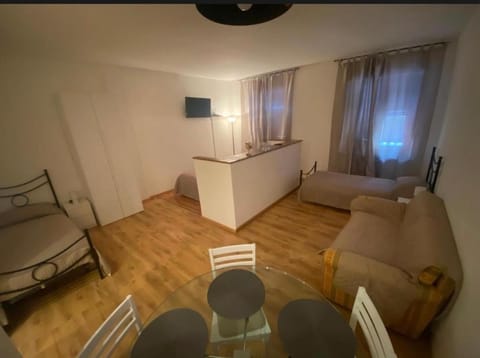 Your home outlet 4 Apartment in Lombardy