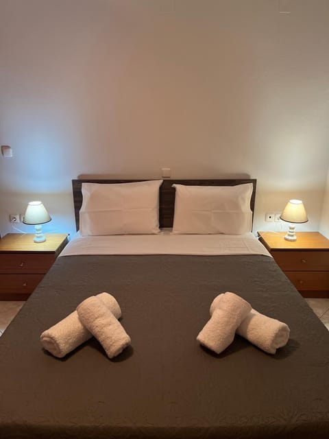 The side of Meteora majestic apartment Apartment in Kalabaka