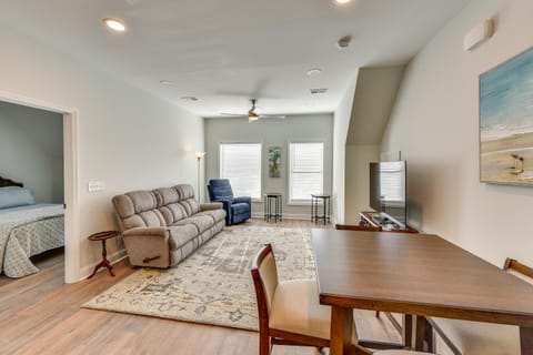 Less Than half Mi to Old Town Cozy Bluffton Getaway Apartment in Bluffton