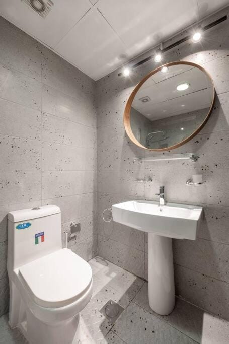 The best balcony with view for Marina. Apartment in Dubai