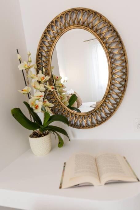 Perissa Secret Apartment in Perissa