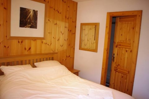 Chalet Mille Étoiles Apartment in Canton of Valais