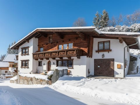 Property building, Winter