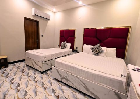 Bed, Bedroom, air conditioner