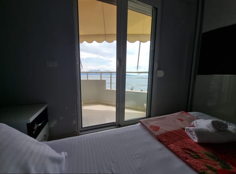 Bedroom, Sea view