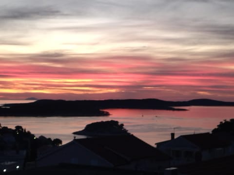 Natural landscape, Sea view, Sunrise, Sunset