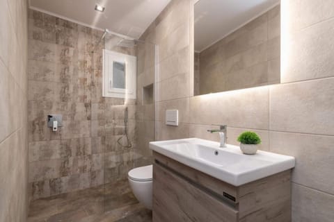 Twins & Angel Apartment in Zakynthos