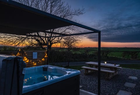 Causeway Country Pods Campground/
RV Resort in Northern Ireland