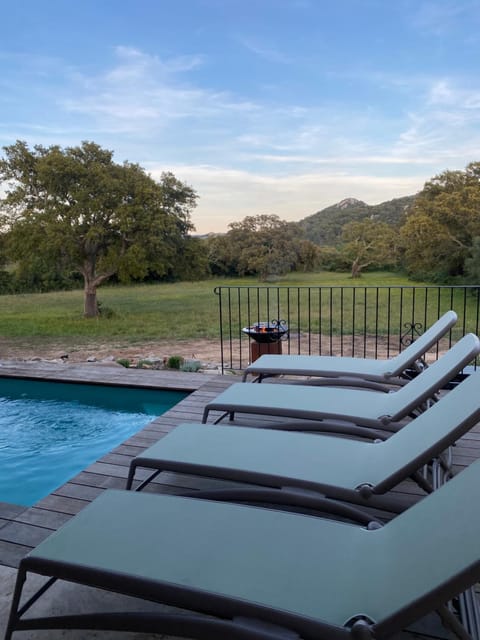 Spring, Natural landscape, Garden, Balcony/Terrace, Mountain view, Pool view, Swimming pool, Swimming pool, sunbed