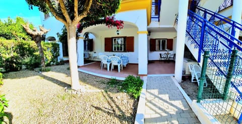 Garden, Garden, Balcony/Terrace, Balcony/Terrace, Garden view