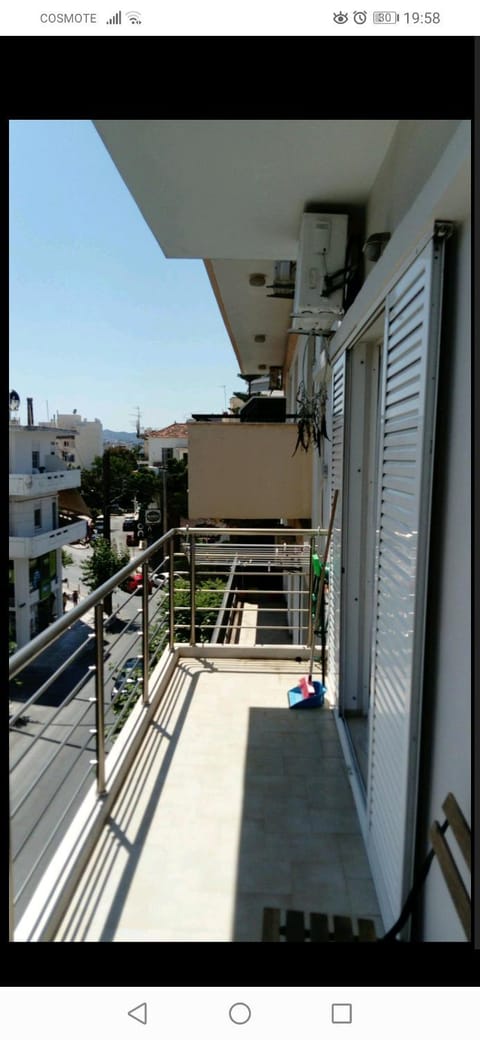 Balcony/Terrace, Street view