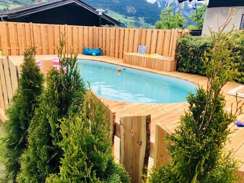 Garden, Swimming pool