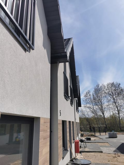 Property building, Day, Parking