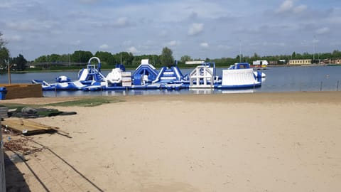 Day, Activities, Beach, Lake view