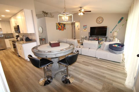 PetFriendlySpaciousHomeByCrystalBeachGameRoomPOOL House in Crystal Beach