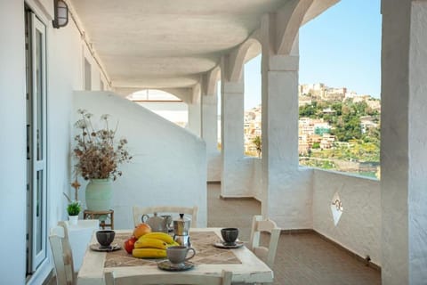 [Sea Front with View] Elegance Apartment in Castelsardo