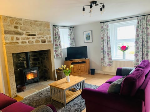 Atte Combe Cottage, Hadrian Wall Country House in England