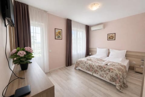 TV and multimedia, Bedroom