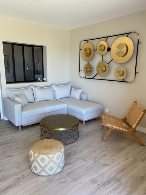 Villa Astree Coté Mer Apartment in La Londe-les-Maures