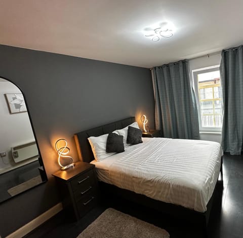 2 Bedroom Flat Ground Floor Town Centre Colchester Apartment in Colchester