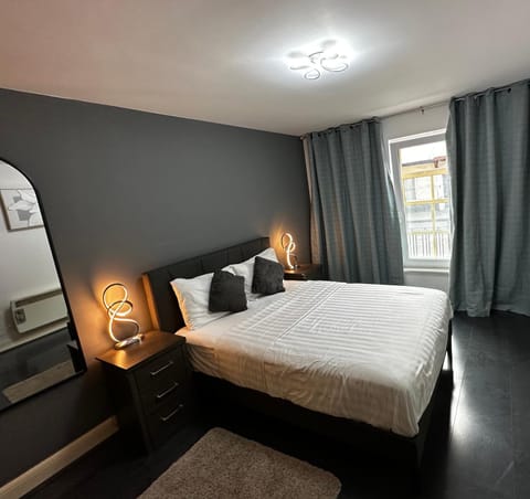 2 Bedroom Flat Ground Floor Town Centre Colchester Apartment in Colchester