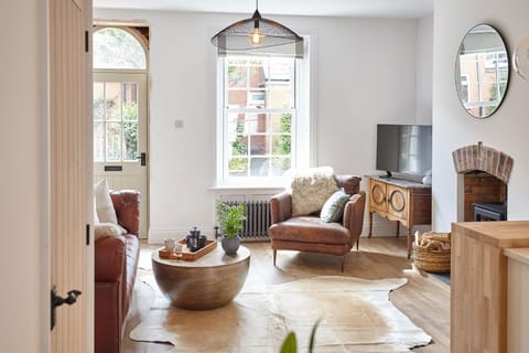 Boutique Fisherman’s Cottage House in Whitley Bay