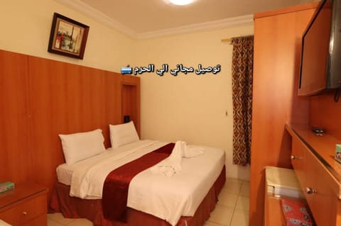 TV and multimedia, Bedroom, wardrobe