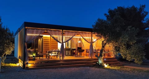 Property building, Night