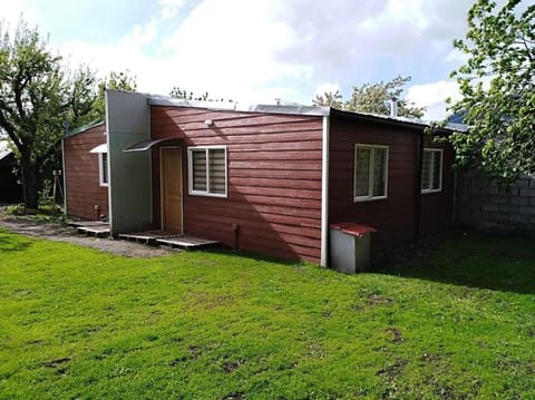 Property building, Spring, Garden, Garden view