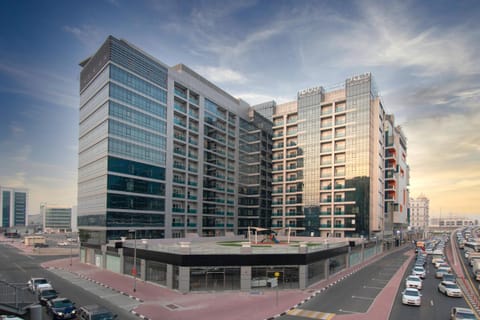 Property building, Neighbourhood, City view, Street view, Location